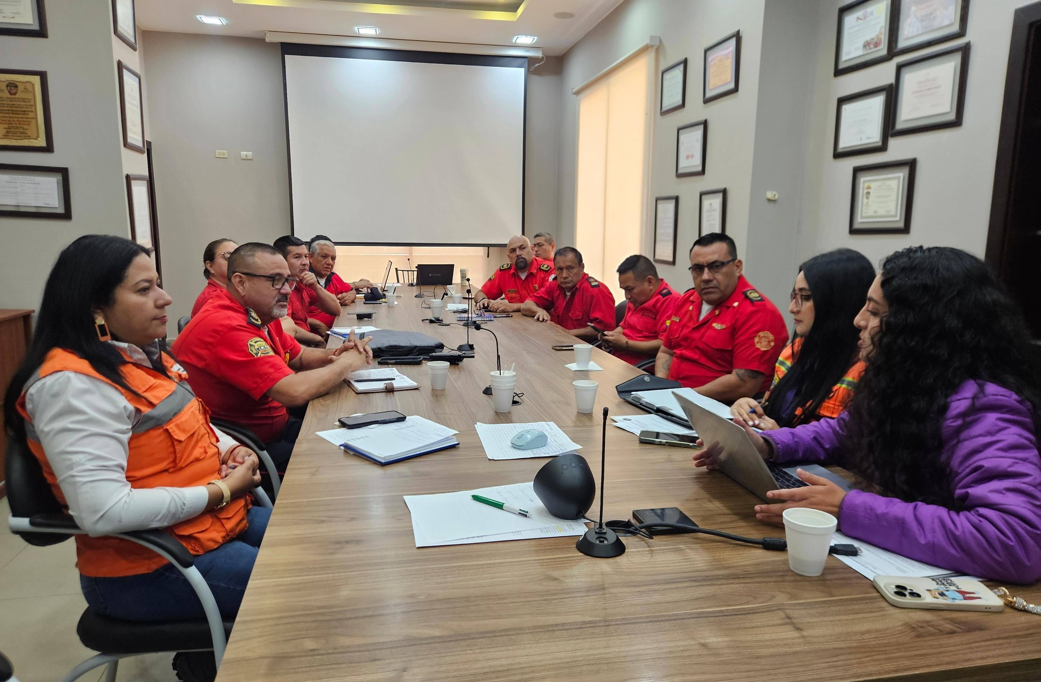 Reunión de trabajo - Secretaría Nacional de Gestión de Riesgos